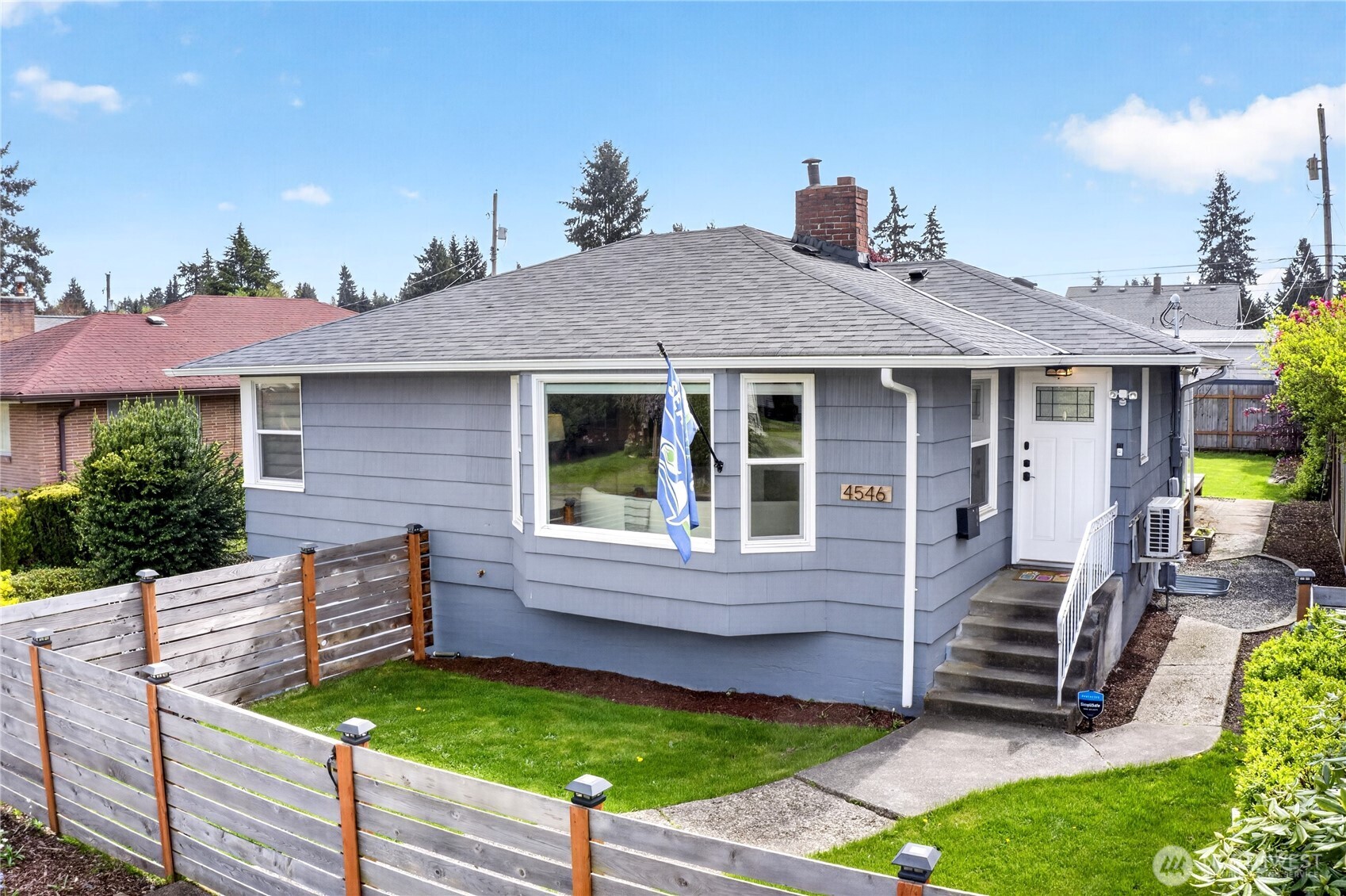 4546 6th Avenue , Tacoma, WA 98406