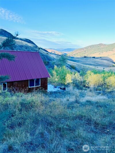 11 Gafvery Creek Road , Oroville, WA 98844