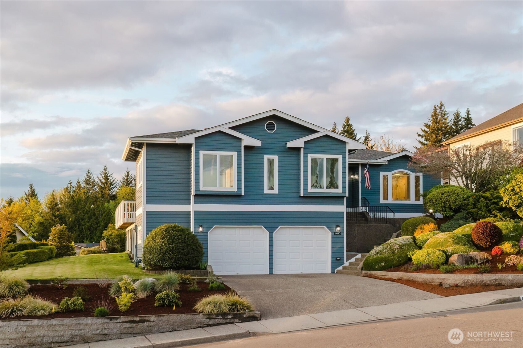 6010 Osprey Circle , Bremerton, WA 98312