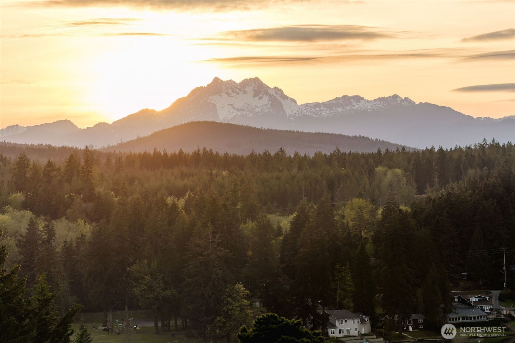 6010 Osprey Circle , Bremerton, WA 98312