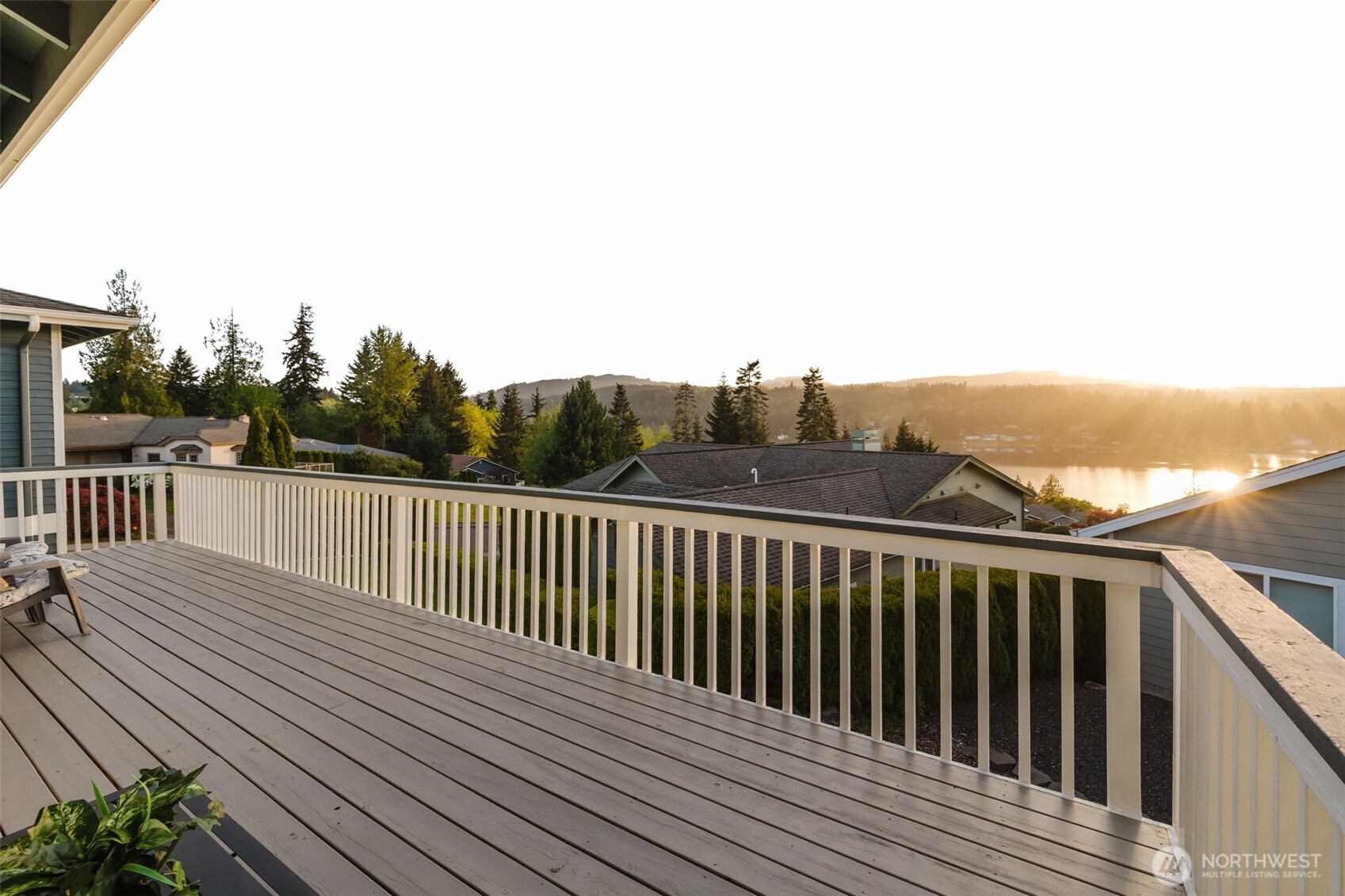 6010 Osprey Circle , Bremerton, WA 98312