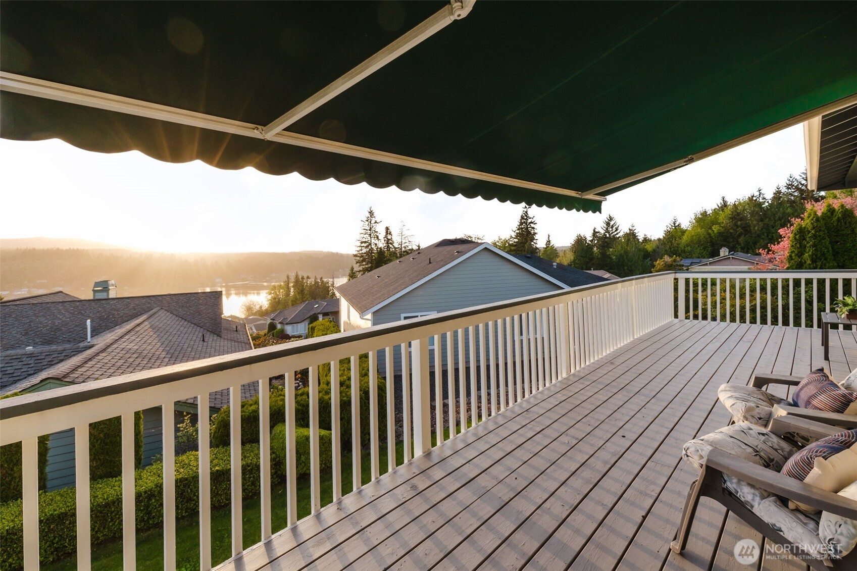 6010 Osprey Circle , Bremerton, WA 98312