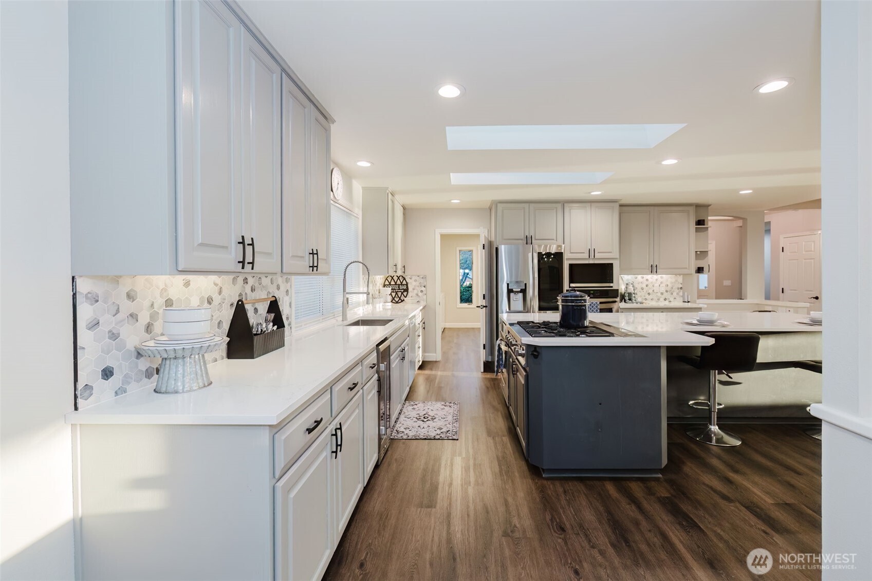 6010 Osprey Circle , Bremerton, WA 98312