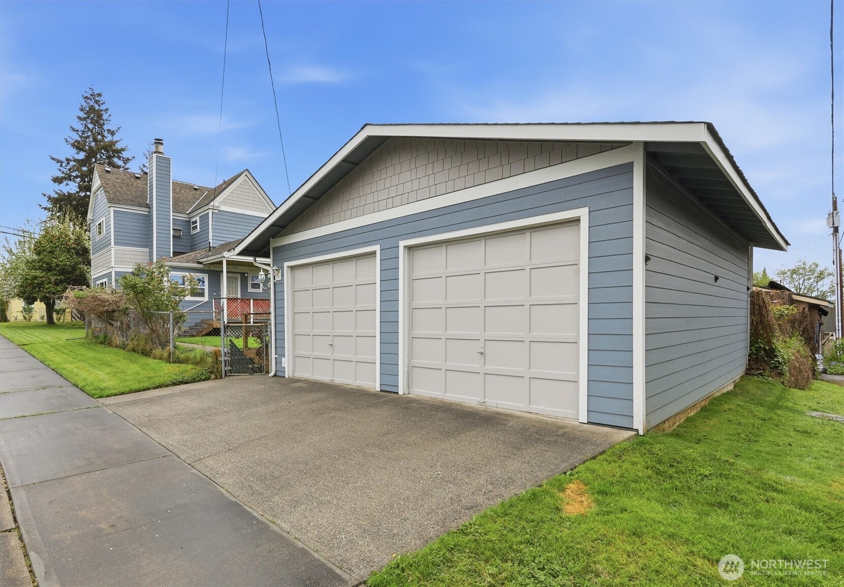 2602 Harrison Avenue , Everett, WA 98201