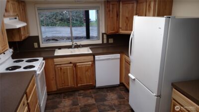 1259 Northlake Way NW, Bremerton, WA 98312 - Photo 15