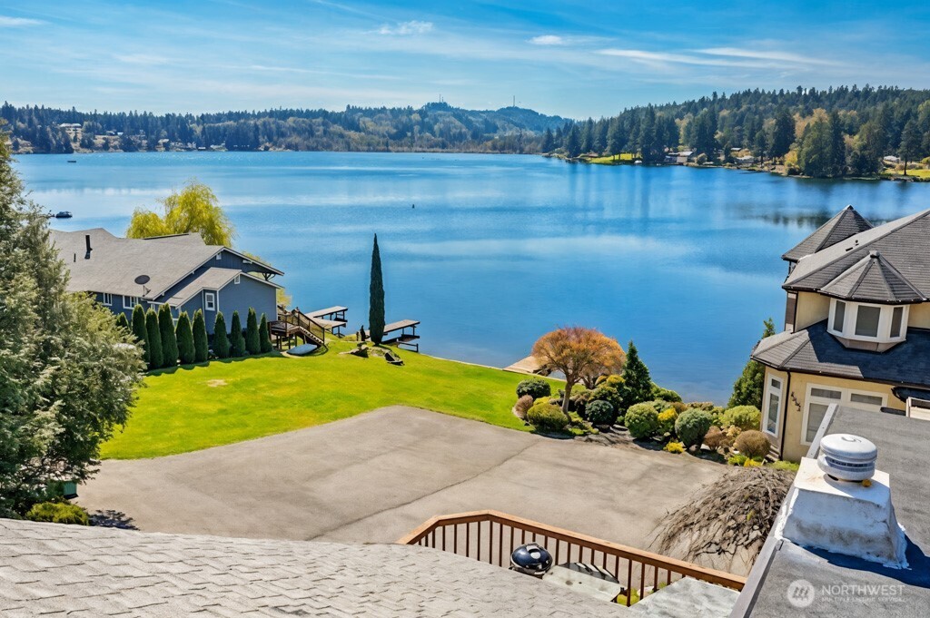 1259 Northlake Way NW, Bremerton, WA 98312
