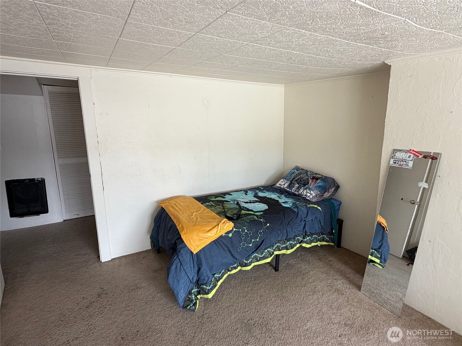 1259 Northlake Way NW, Bremerton, WA 98312