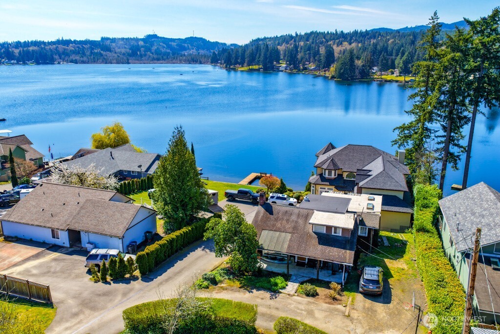 1259 Northlake Way NW, Bremerton, WA 98312