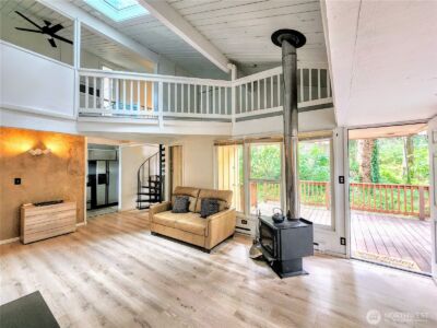 17922 Overlake Court SE, Yelm, WA 98597 - Photo 6