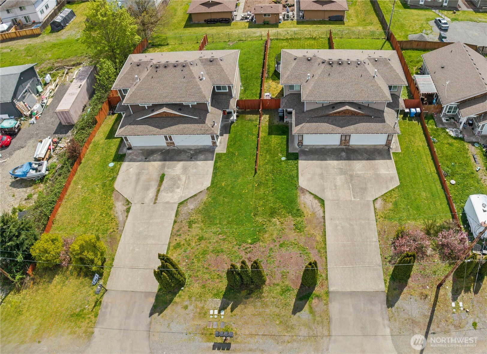 122 & 124 173rd Street E, Spanaway, WA 98387