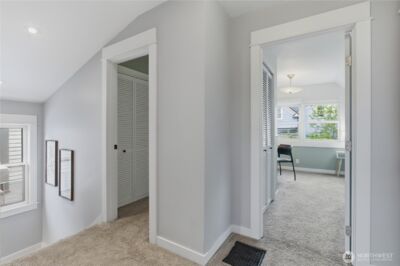 1031 N Steele Street , Tacoma, WA 98406 - Photo 15