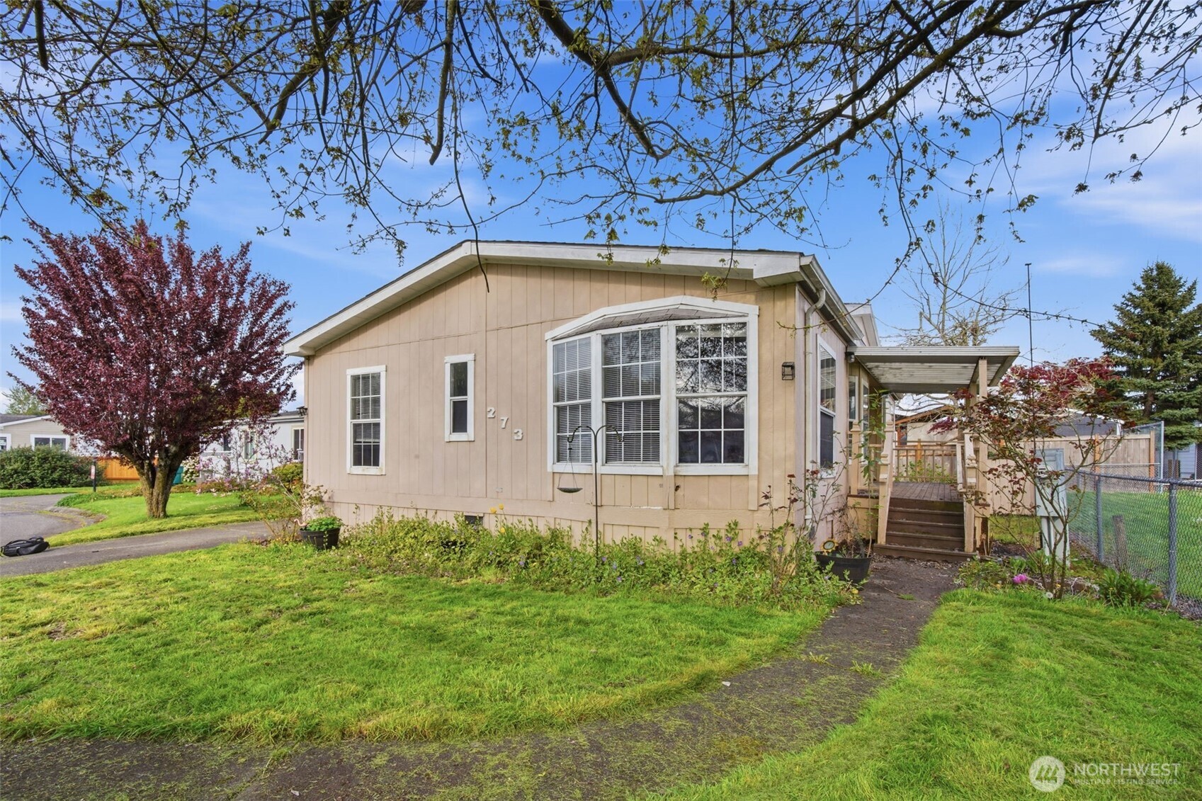 273 Holly Drive #16, Enumclaw, WA 98022