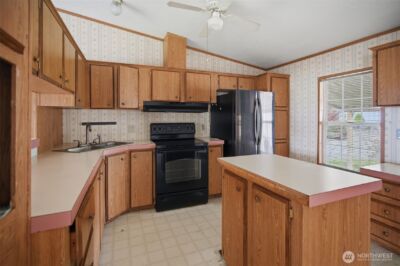 273 Holly Drive #16, Enumclaw, WA 98022 - Photo 3
