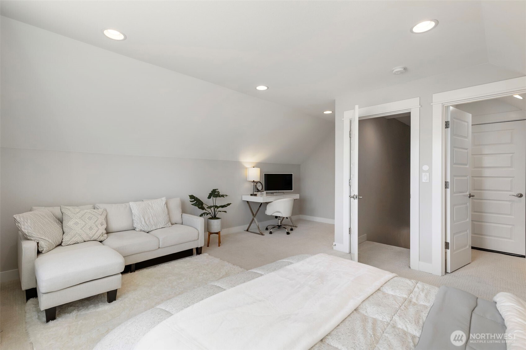 5493 Skyfall Place NW, Bremerton, WA 98312