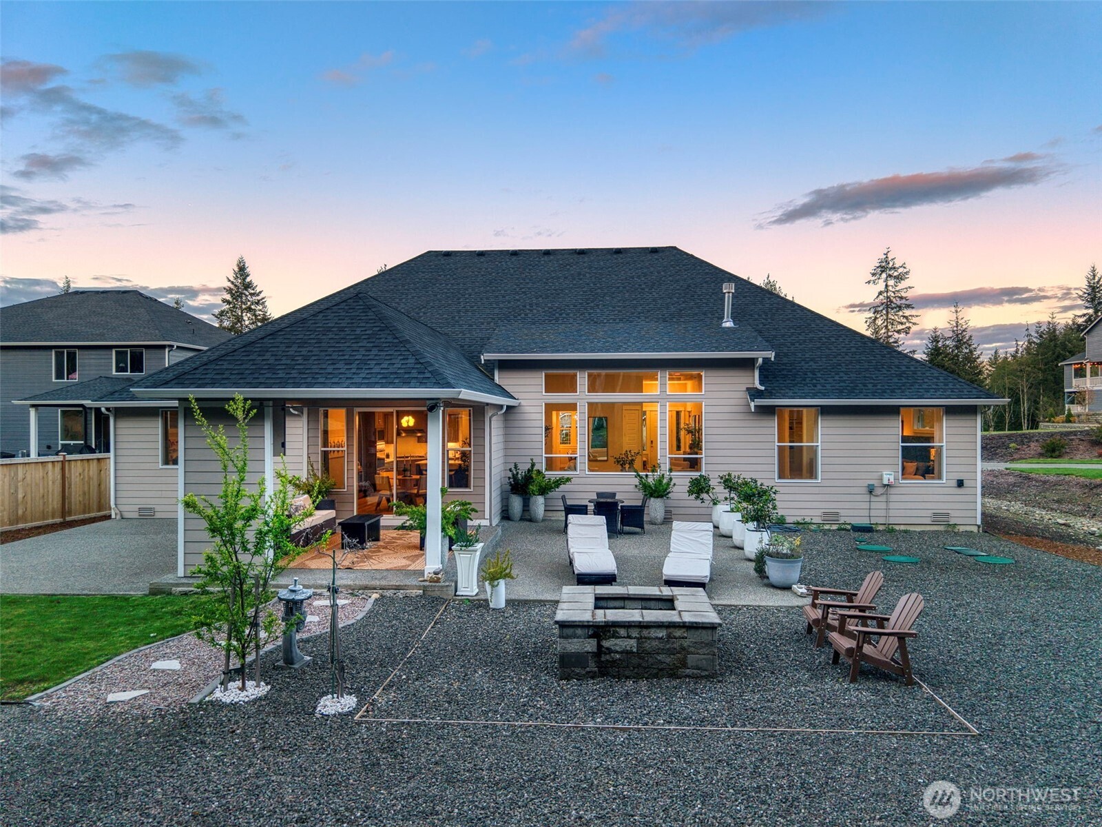 5493 Skyfall Place NW, Bremerton, WA 98312