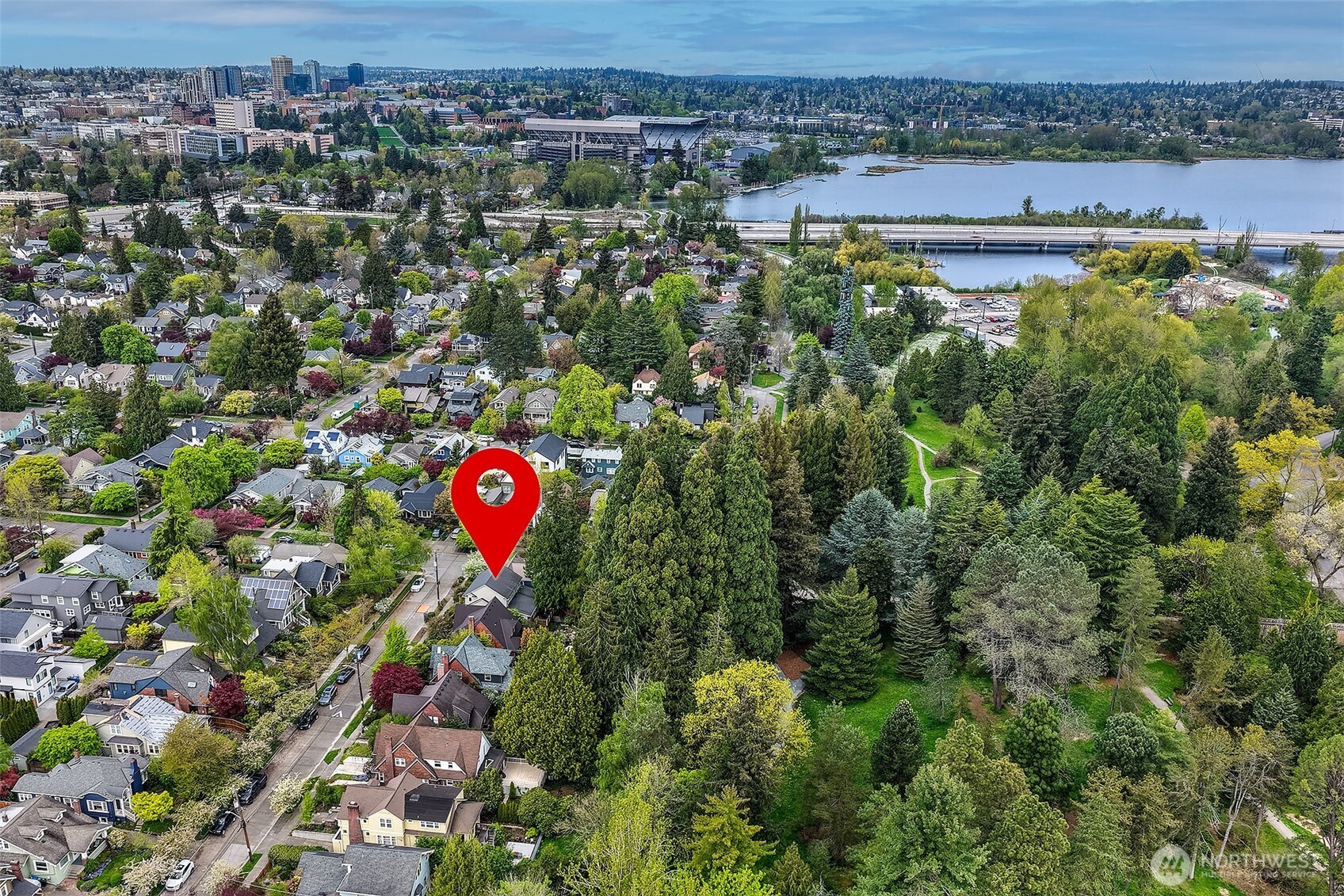 2046 26th Avenue E, Seattle, WA 98112