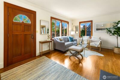 2046 26th Avenue E, Seattle, WA 98112 - Photo 3