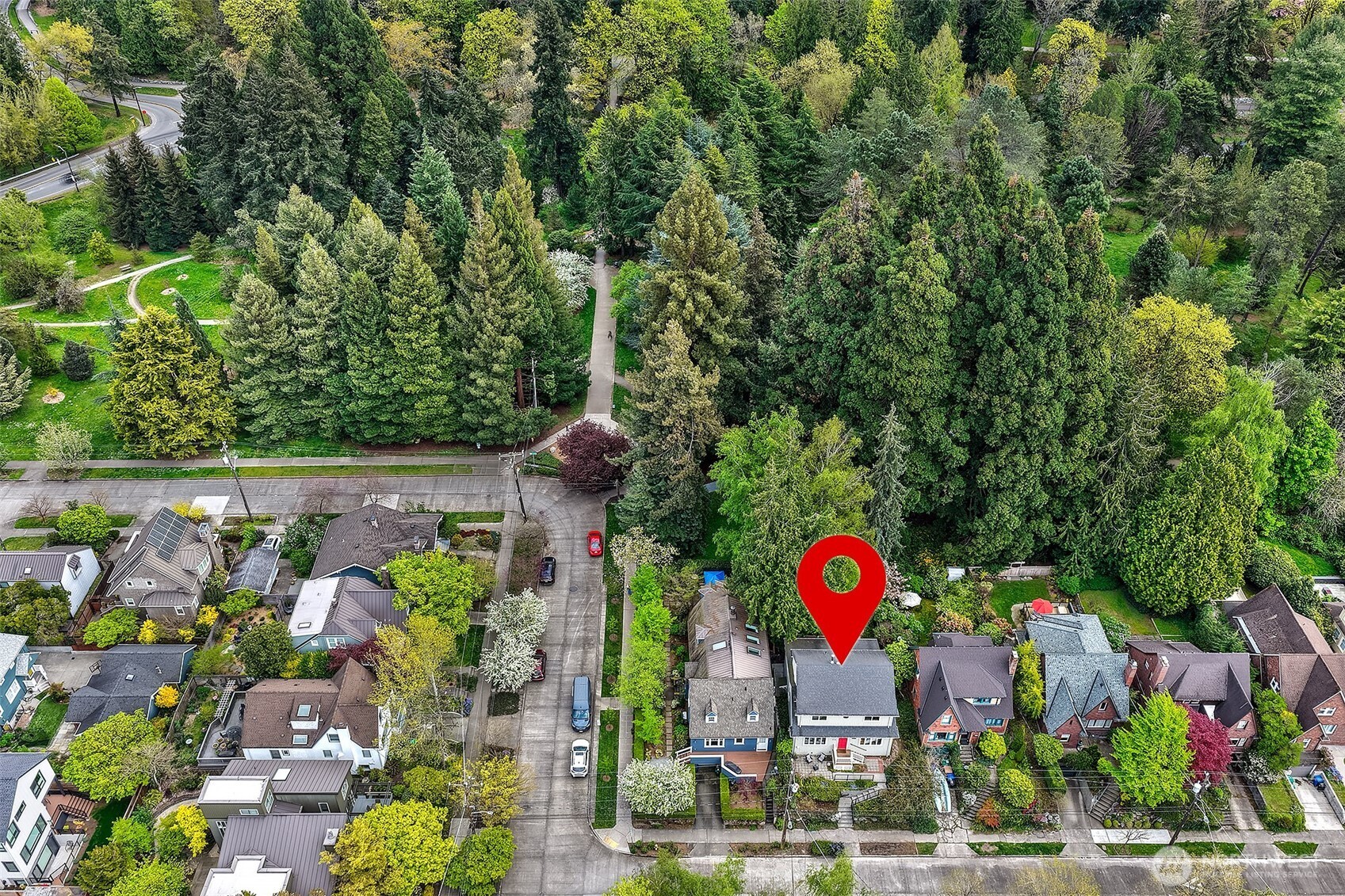 2046 26th Avenue E, Seattle, WA 98112