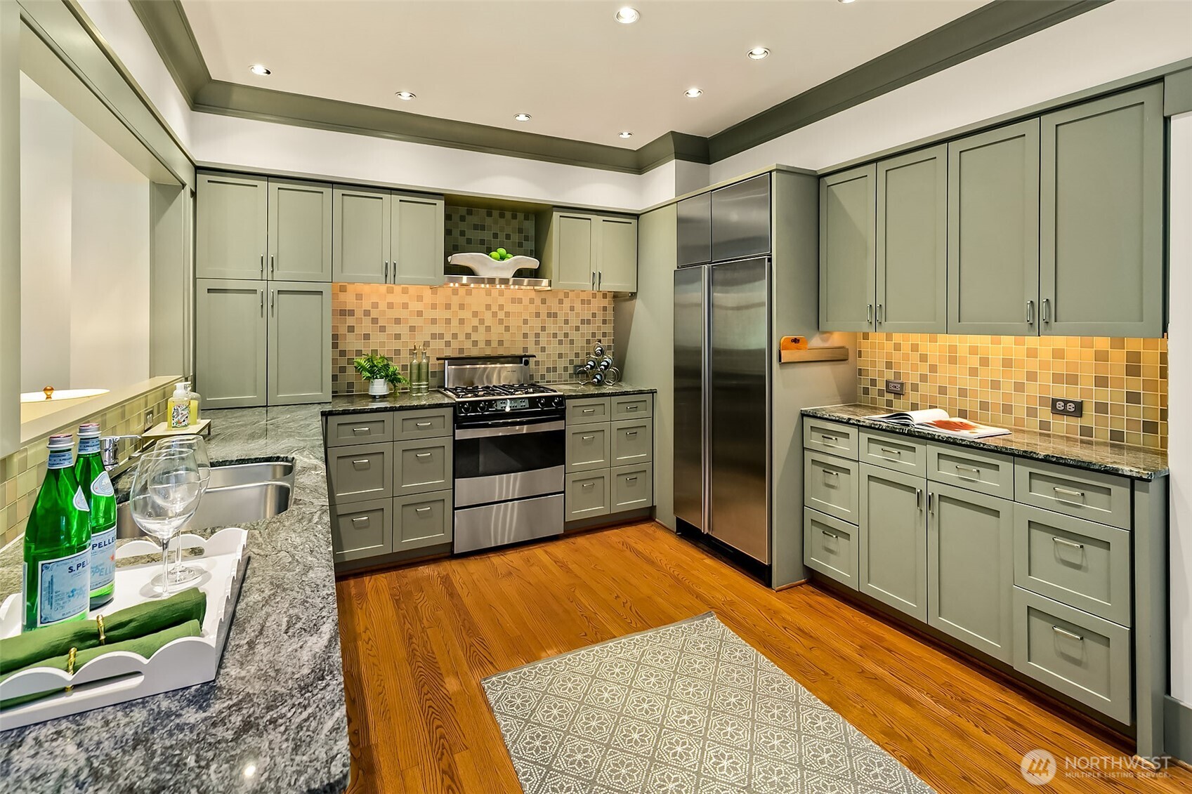 2046 26th Avenue E, Seattle, WA 98112