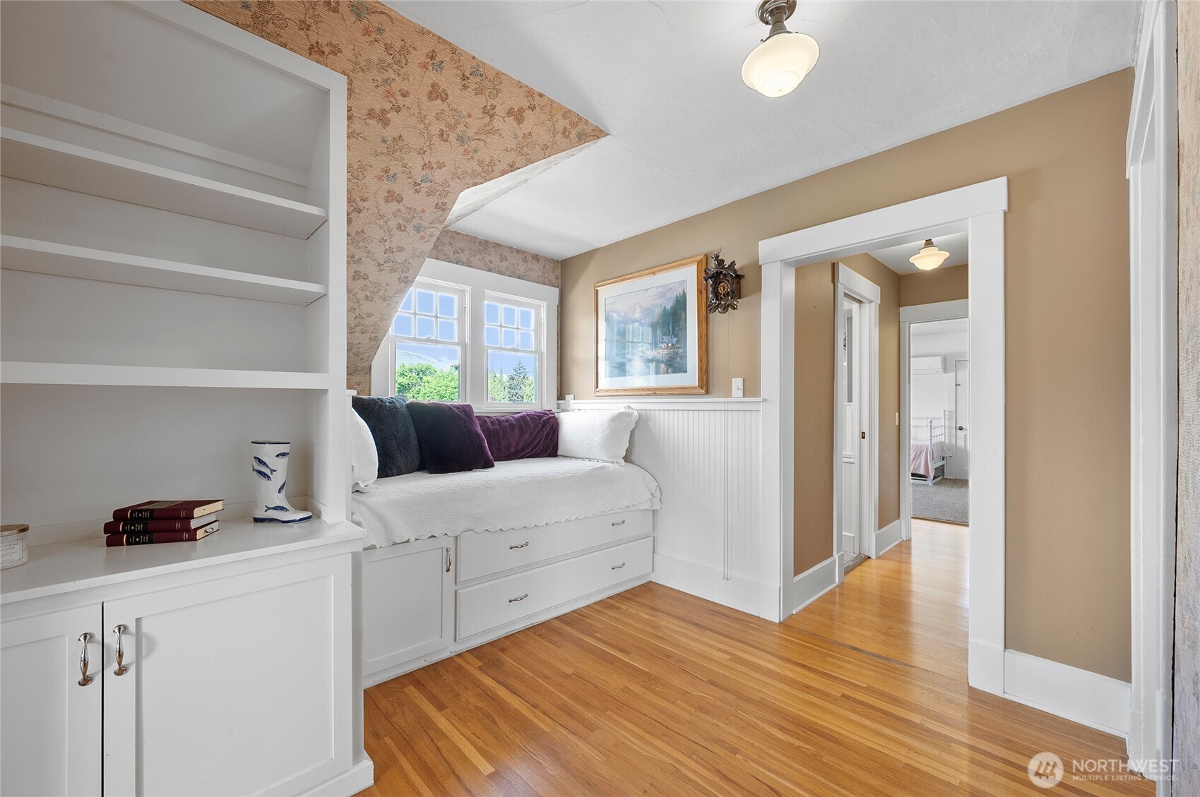 902 Washington Street , Wenatchee, WA 98801