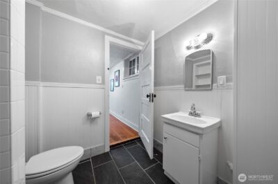 902 Washington Street , Wenatchee, WA 98801 - Photo 35