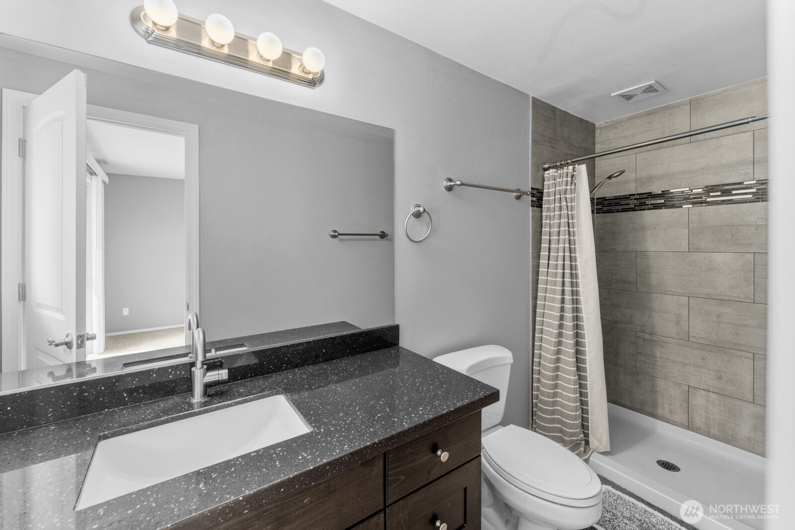 2419 SW 307th Street , Federal Way, WA 98023