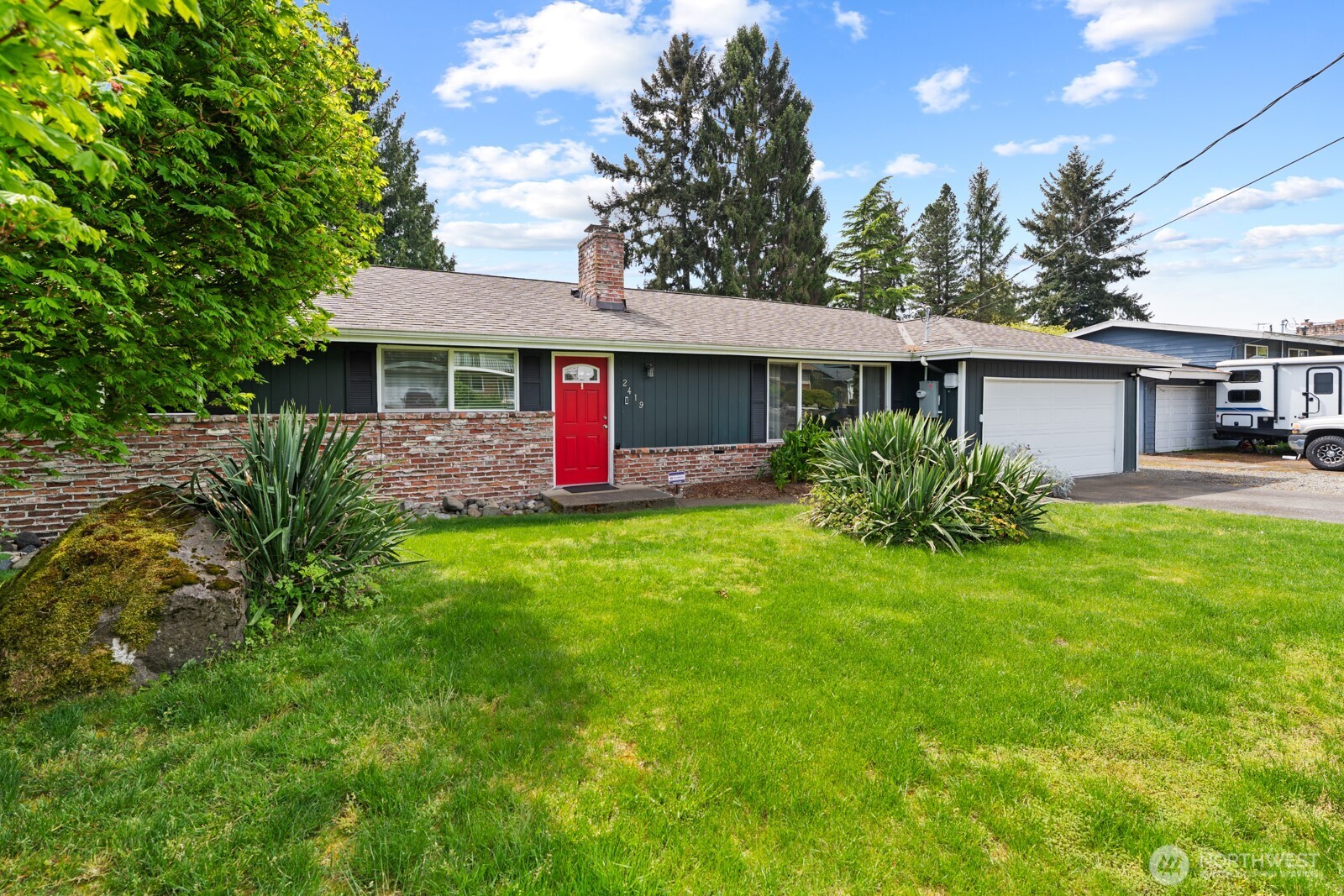2419 SW 307th Street , Federal Way, WA 98023