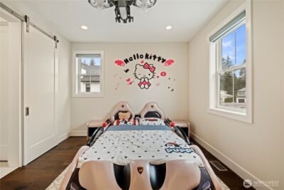 811 245th Place NE, Sammamish, WA 98074 - Photo 33