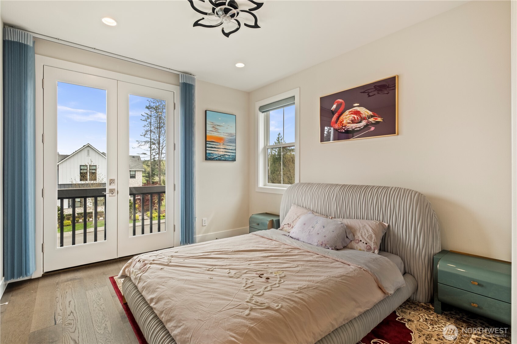 811 245th Place NE, Sammamish, WA 98074