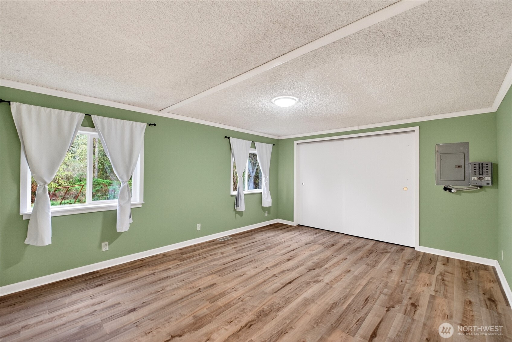 36412 86th Avenue Ct E, Eatonville, WA 98328