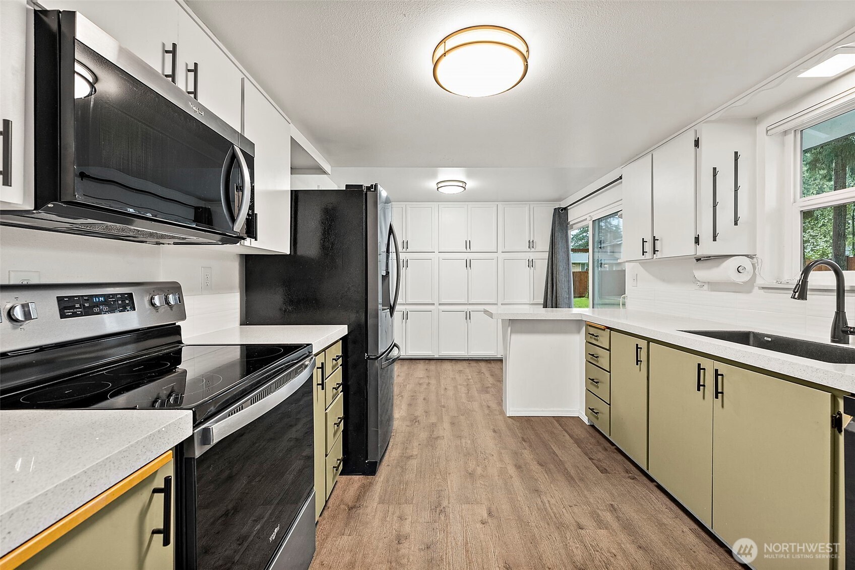 14801 73rd Avenue E, Puyallup, WA 98375