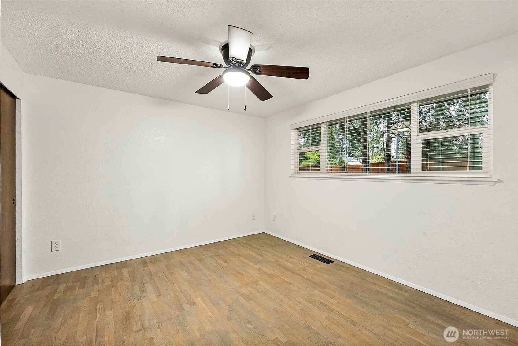 14801 73rd Avenue E, Puyallup, WA 98375