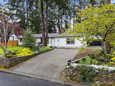 14801 73rd Avenue E, Puyallup, WA 98375 - Photo 2