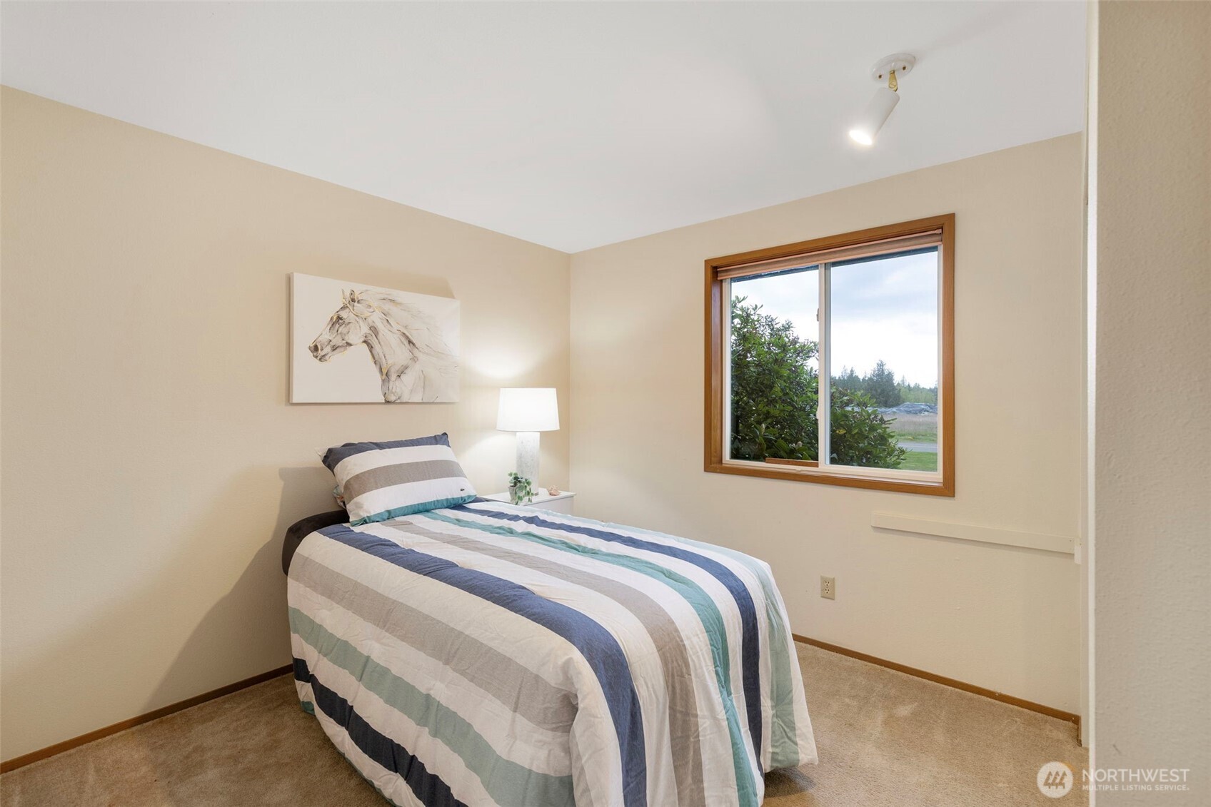 4711 NW Cascade Street , Silverdale, WA 98383