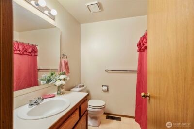 4711 NW Cascade Street , Silverdale, WA 98383 - Photo 18