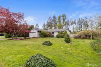 4711 NW Cascade Street , Silverdale, WA 98383 - Photo 2