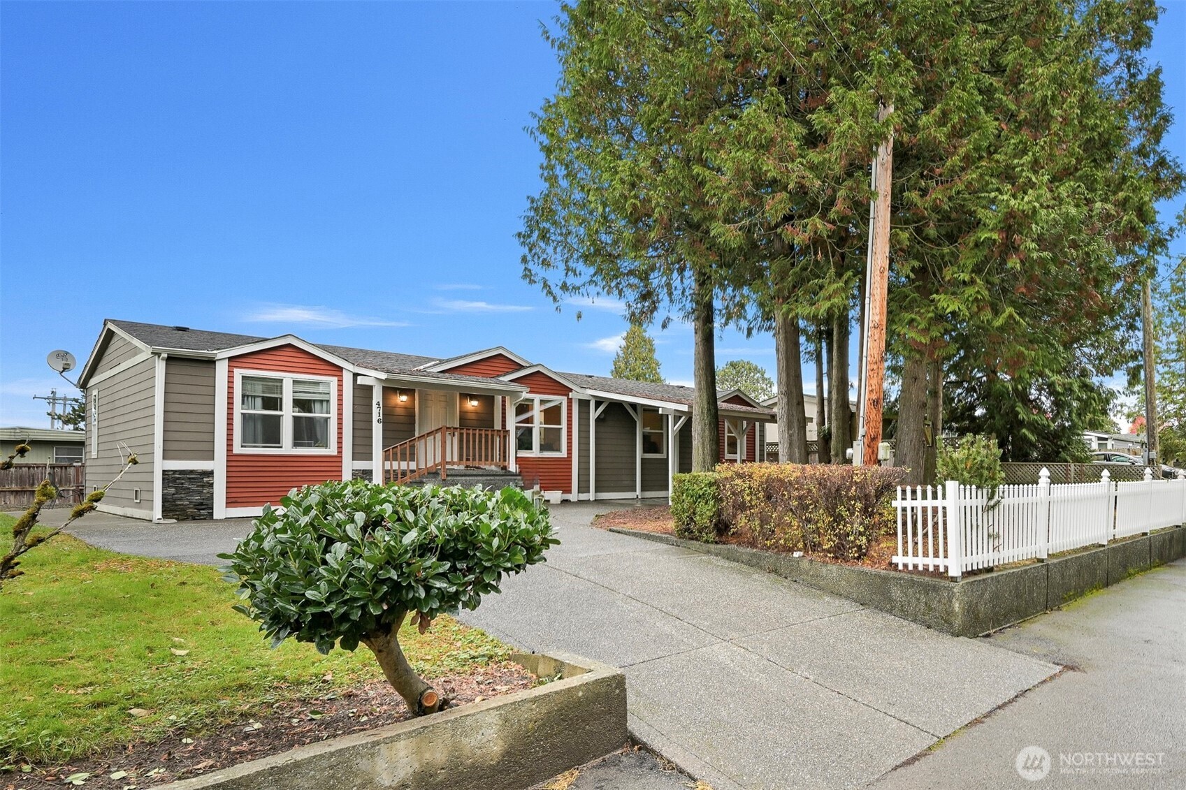 4716 Fir Drive , Blaine, WA 98230