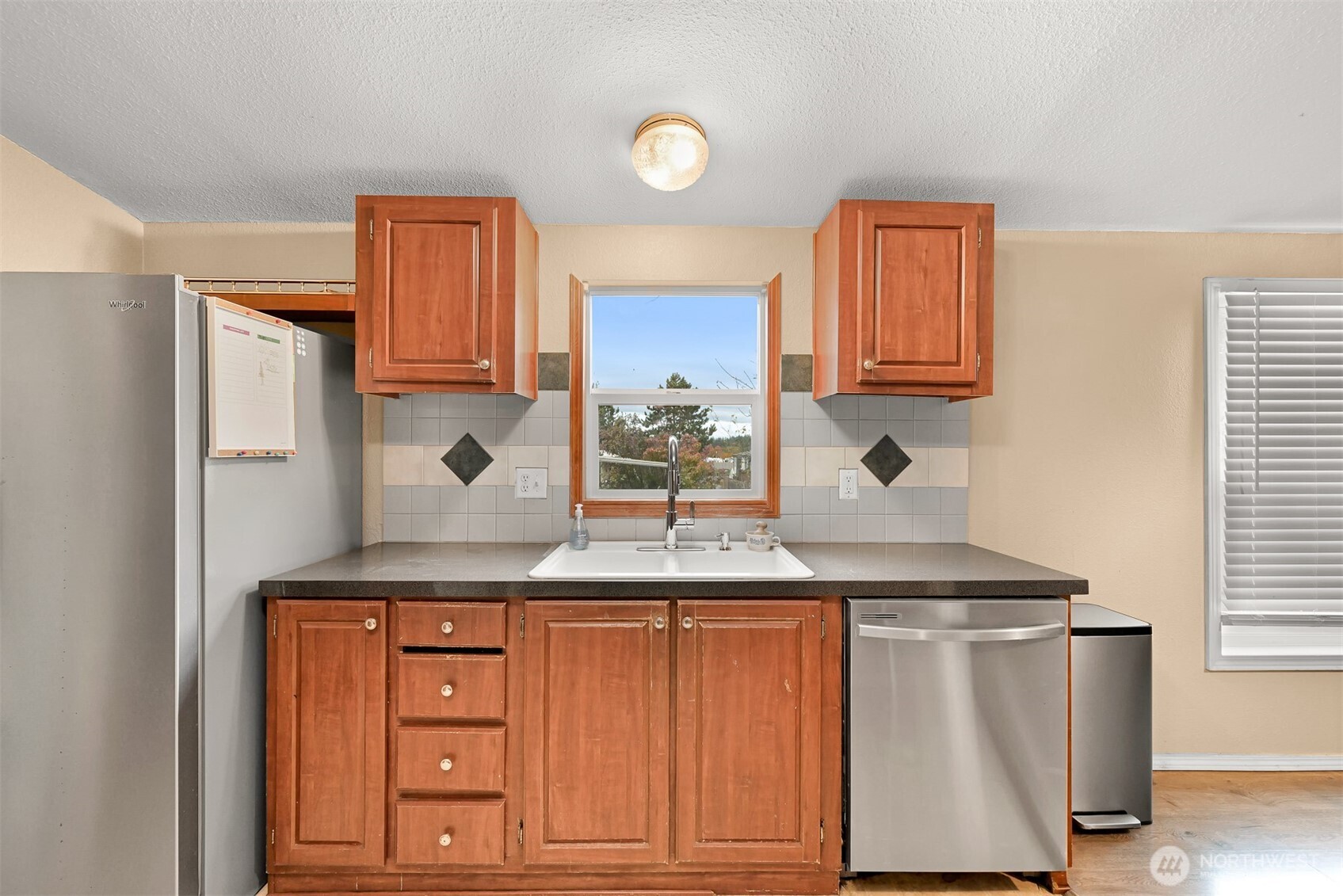 4716 Fir Drive , Blaine, WA 98230