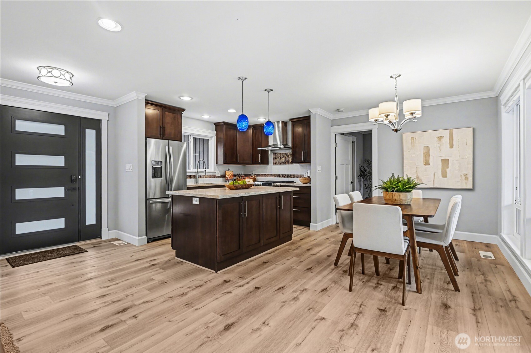 1217 150th Avenue SE, Bellevue, WA 98007