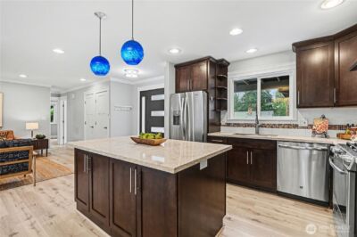 1217 150th Avenue SE, Bellevue, WA 98007 - Photo 8