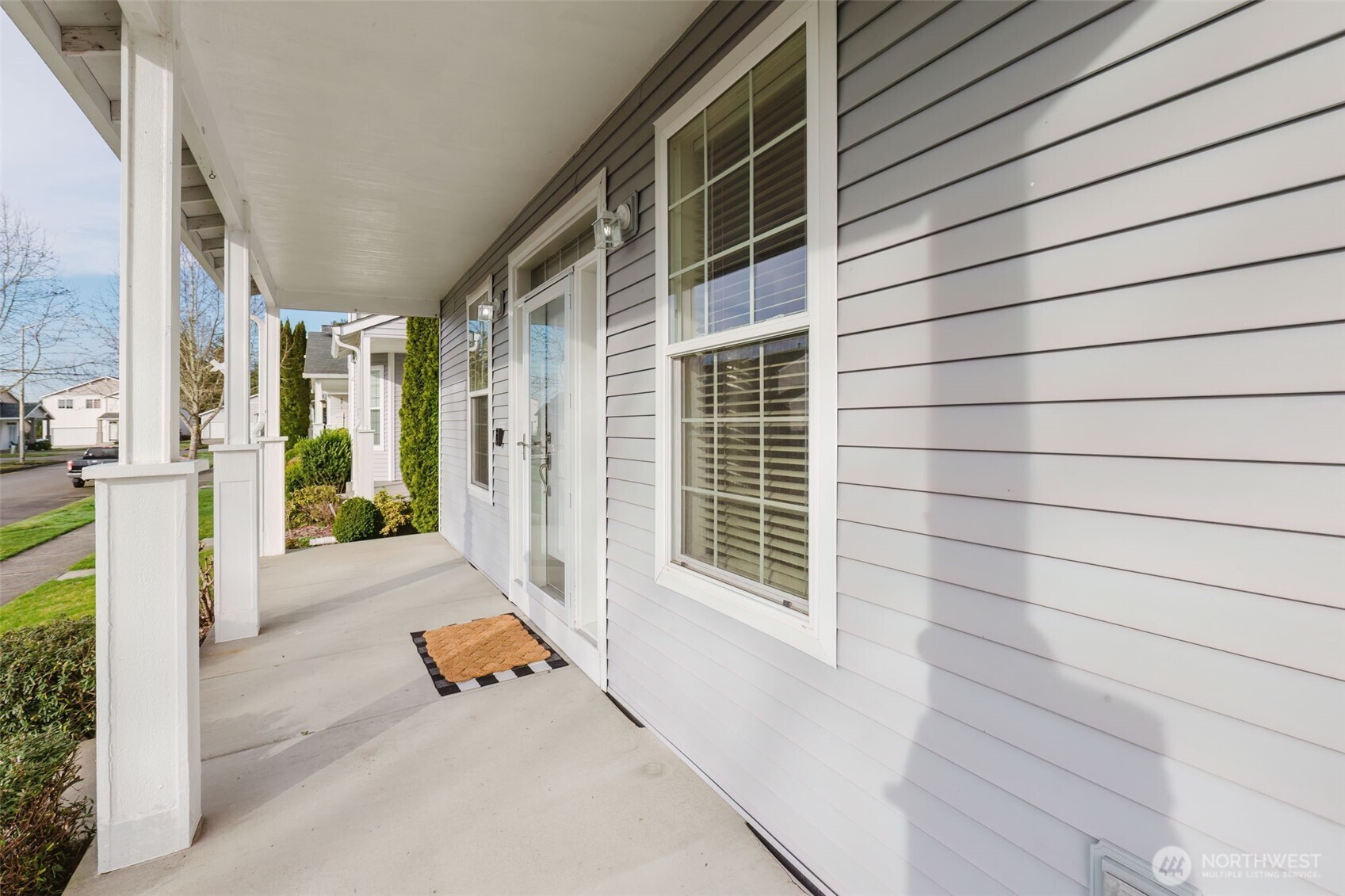 8324 Sweetbrier Loop SE, Olympia, WA 98513