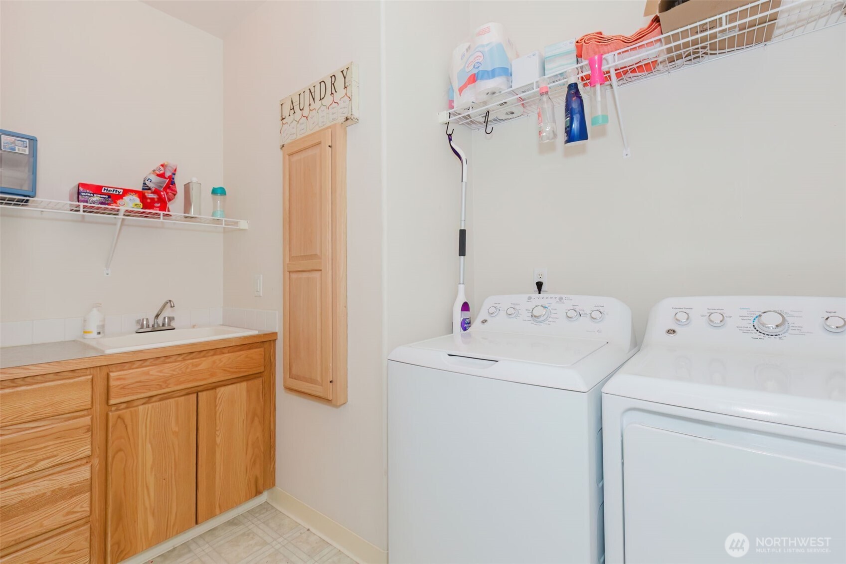 8324 Sweetbrier Loop SE, Olympia, WA 98513