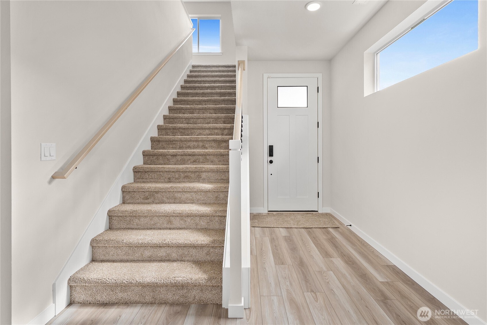 3982 Flat Top Drive , Bremerton, WA 98312