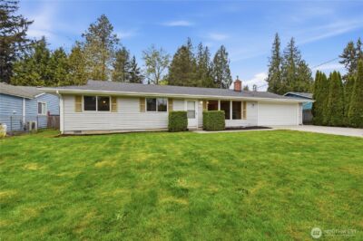 12010 38th Ave Ne , Marysville, WA 98271 - Photo 1