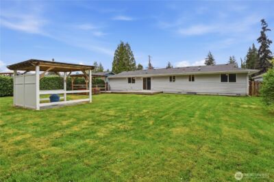 12010 38th Ave Ne , Marysville, WA 98271 - Photo 23