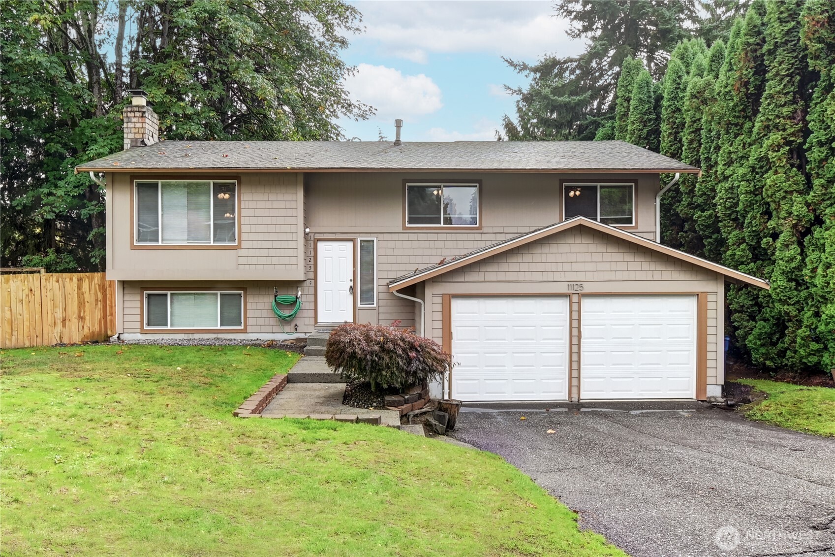 11125 NE 129th Street , Kirkland, WA 98034
