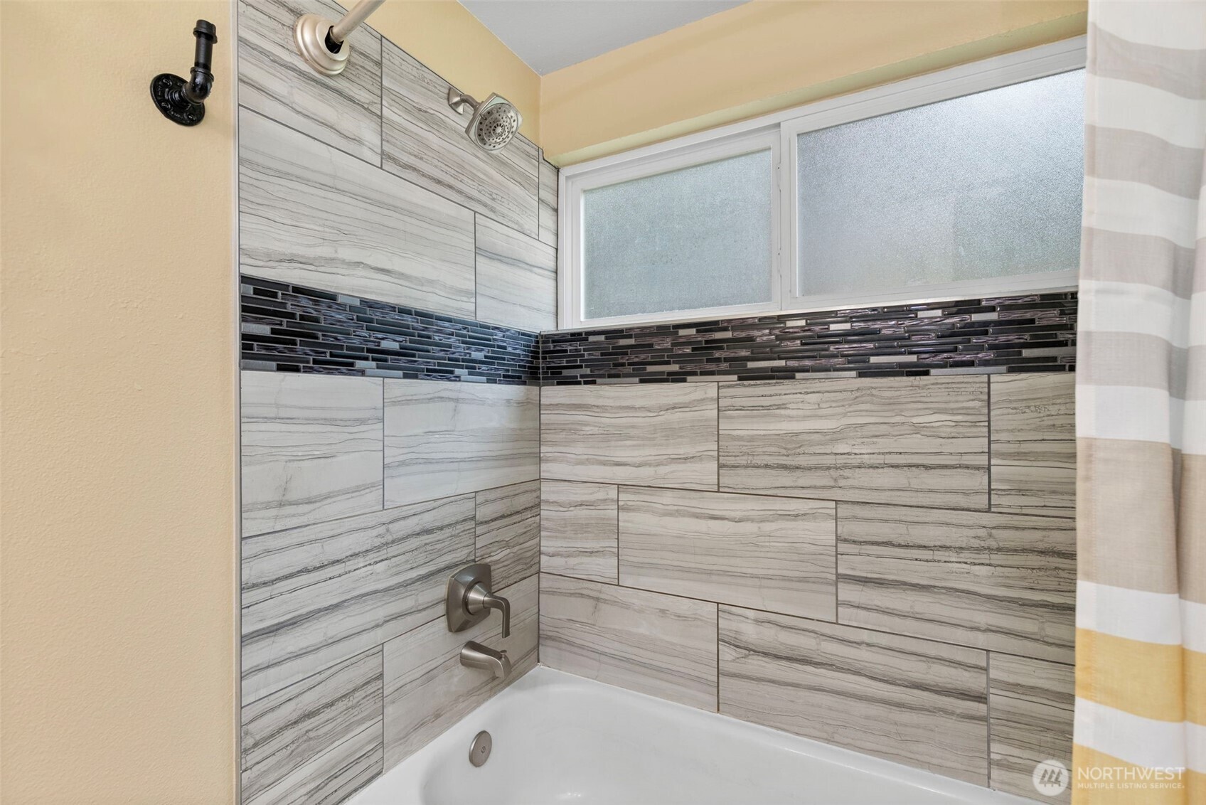 4460 Fir Drive NE, Bremerton, WA 98310