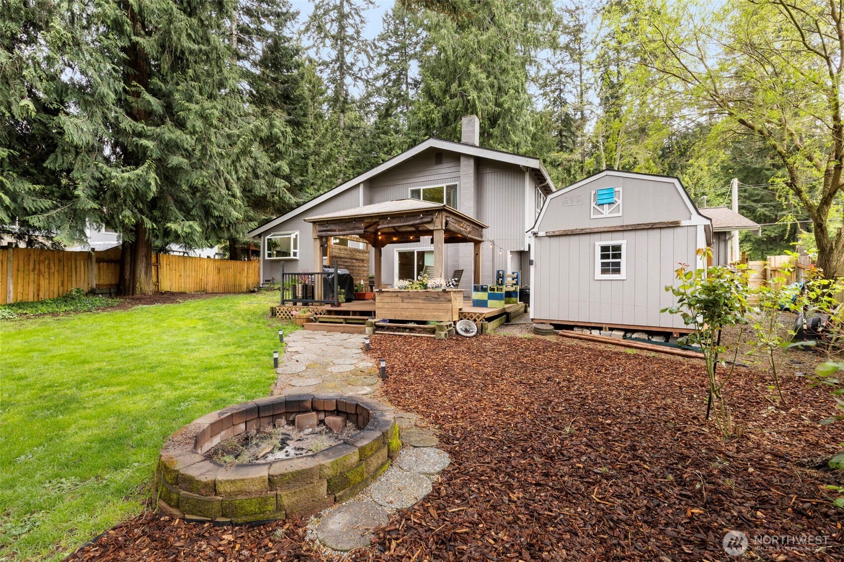 4460 Fir Drive NE, Bremerton, WA 98310