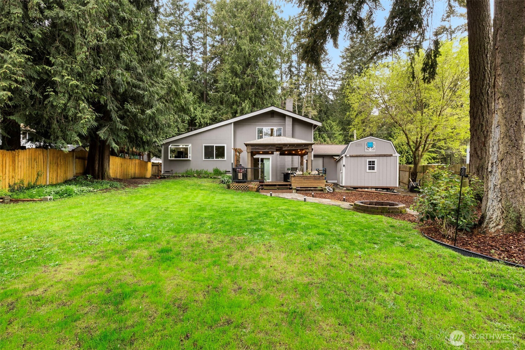4460 Fir Drive NE, Bremerton, WA 98310