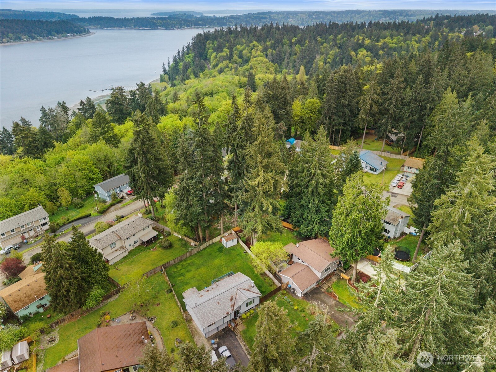4460 Fir Drive NE, Bremerton, WA 98310
